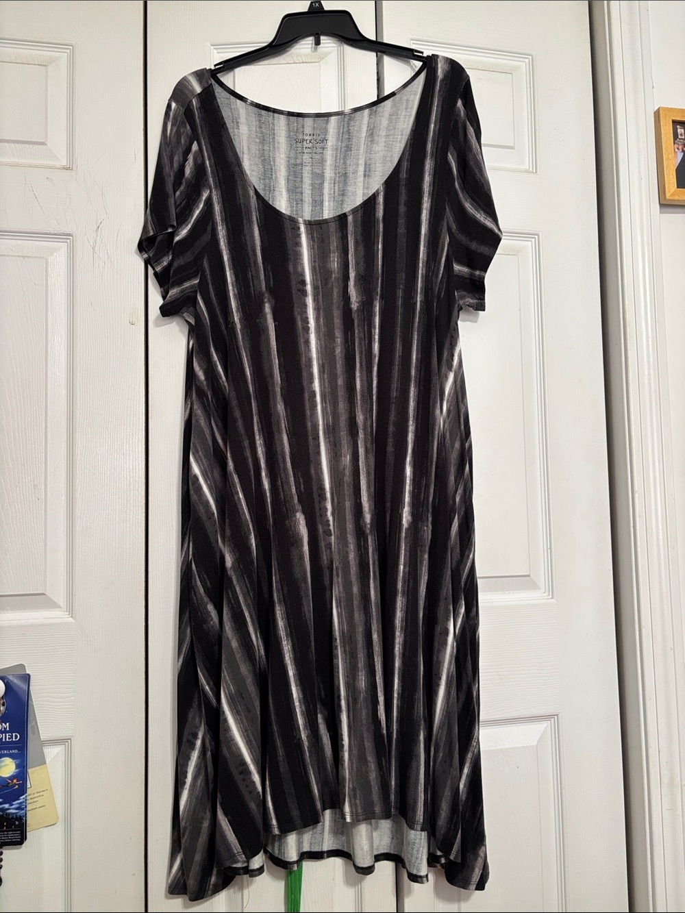 torrid Black and Gray Striped Scoop Neck Tunic